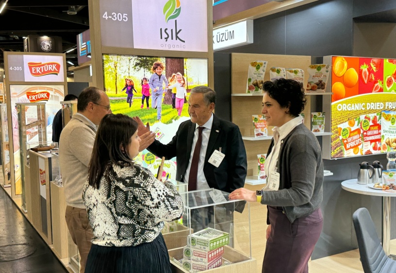 "Organik gıda ürünlerinde ihracat hedefimiz ilk etapta 1,5 milyar”