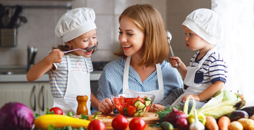 Çocuklarınızın sağlığı için her öğün taze sebze ve meyve şart!