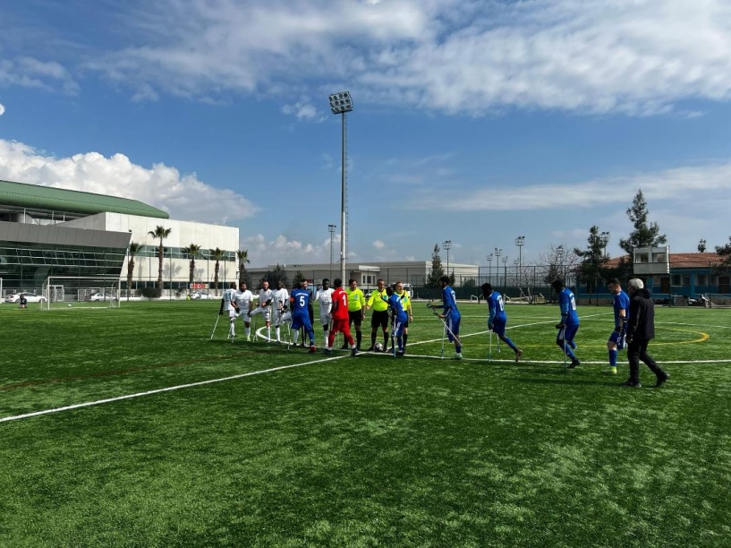 Ampute 2-1 galibiyetle döndü