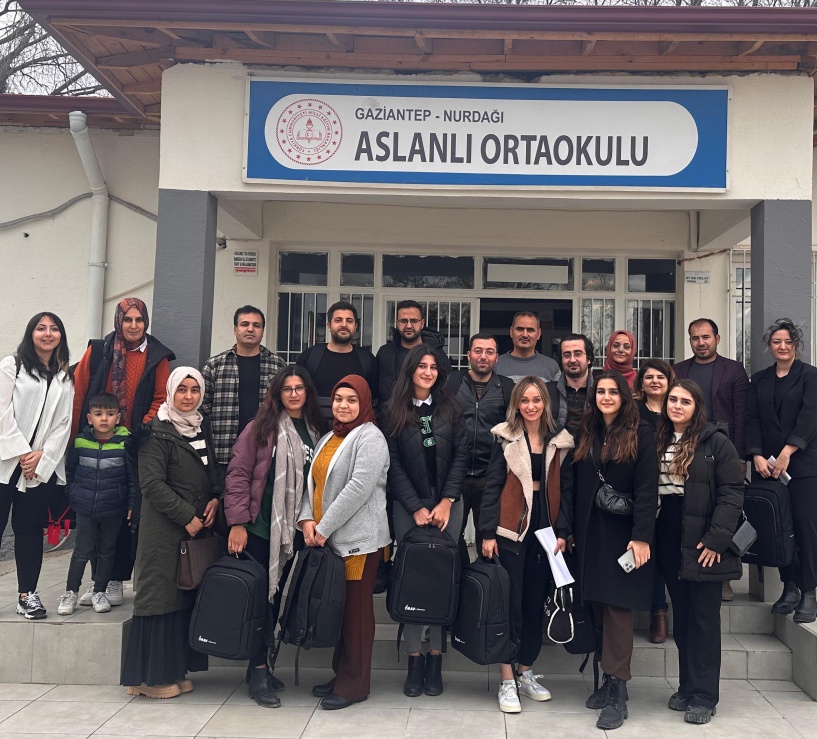 ÖRAV, deprem bölgesindeki 11 bin öğretmene destek verdi