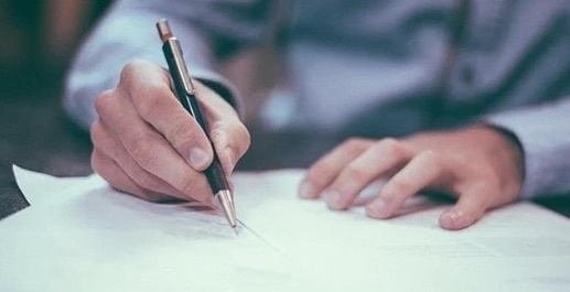 Hazine arazilerini gözlerini kırpmadan haraç mezat satıyorlar