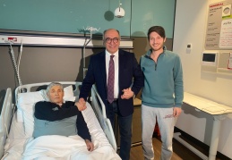 Türkiye’de ilk robotik karaciğer donör ameliyatı gerçekleştirildi!
