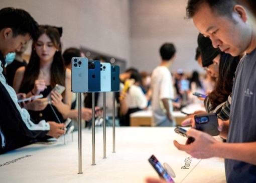 Apple ürünlerine bir zam daha: İşte yeni iPhone fiyatları