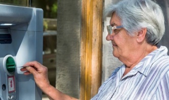 Emekli bayram ikramiyesi resmi enflasyon kadar artsaydı en az 6 bin 163 TL. olmalıydı