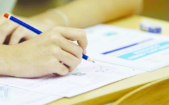 Deprem bölgesindeki öğrencilerden sınav ücreti alınmasın