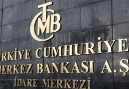Enflasyon beklentisi yüzde 42,96'dan yüzde 44,19'a, dolar 40,53'e yükseldi