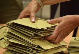 30 büyükşehir belediye başkanlığı için tam 734 aday yarışıyor, Yüzde 38'in eğitim düzeyi lise ve altı