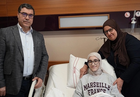 4 yıldır yemek yiyemiyordu