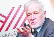"Üniversiteyi başaracak öğrenciyi üniversiteye almamız lazım"