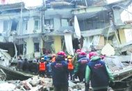 Depremde 53 bin kişi öldü, belediyeler hiçbir hesap vermedi
