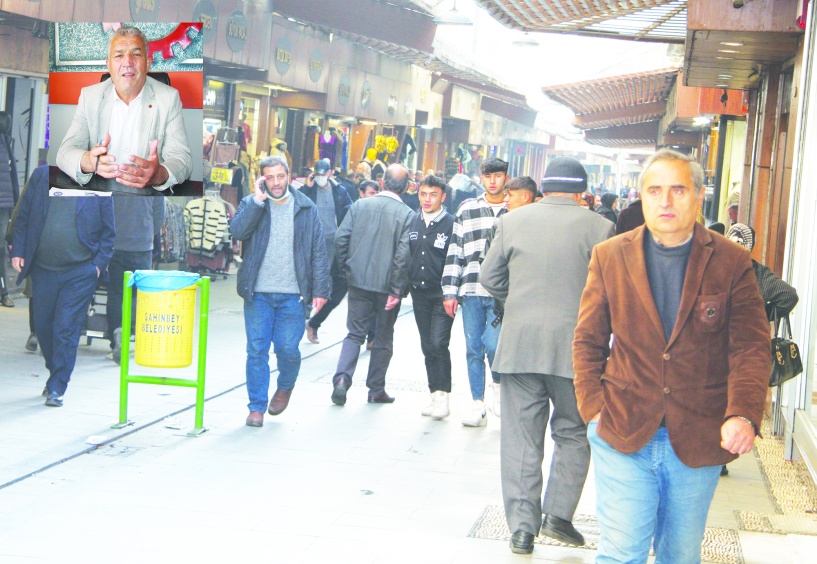 İşsizliğin artığını görmek için kahvehanelere, parklara, bakmak yeterli