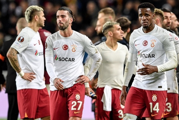 UEFA, Galatasaray'a verdiği cezaları açıkladı