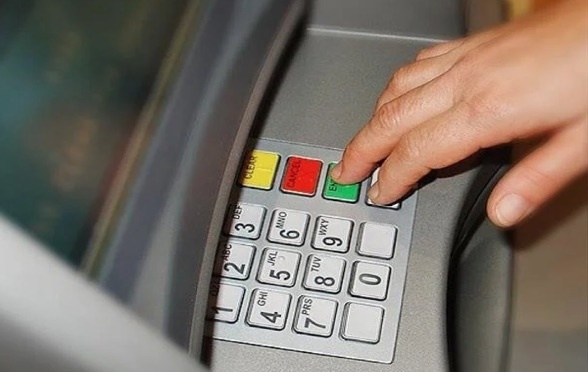 ATM'lerde 10 ve 20 TL'lik banknotlar tarih oluyor
