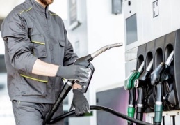 Türkiye'de benzin bir yılda yüzde 113 zamlandı, AB ülkelerinde sadece yüzde 1.5 arttı