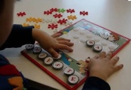 Otistik çocukların en büyük engeli eğitime erişememek