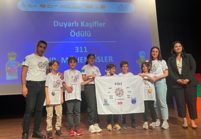 Kaşifler Bir Arada ödülü ve Duyarlı Kaşifler ödülünü kazandılar