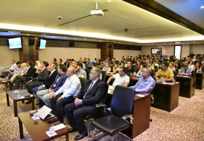 Sanayimizin gelecekte de var olabilmesi için ileri teknoloji, dijitalleşme ve AB yeşil mutabakatı kriterlerini sağlamalıyız