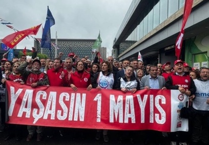 1 Mayıs 1977'de yaşamını yitirenler Kazancı Yokuşu'nda anıldı: '1 Mayıs'ta Taksim'de olma irademizi ortaya koyuyoruz'