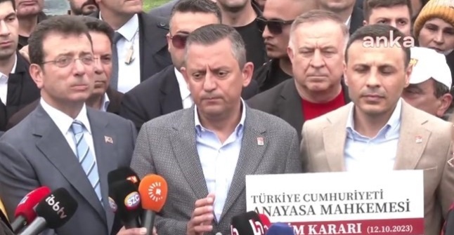 '1 Mayıs': Özel ve İmamoğlu'ndan "Taksim tam olarak özgür olana kadar mücadelemizi sürdüreceğiz" mesajı