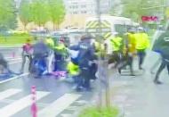 Taksim'e yürüyenlere ters kelepçeyle gözaltı