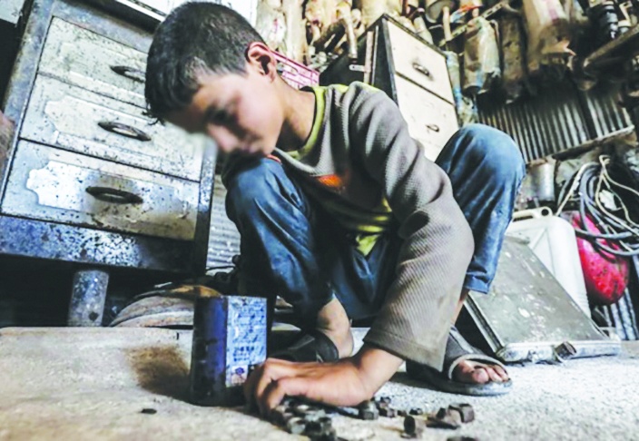 Çıraklık ve stajyerlik çocuk işçiliğinin yasal kılıfı haline geldi