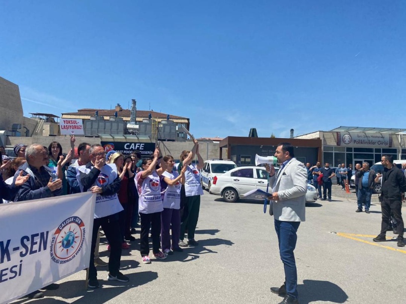 Türkiye’nin en az teşvik aldığı üniversite hastanesinde sağlık çalışanları eylem yaptı