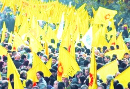 Şiddet gündelik hayatın bir parçası haline geldi, öğretmenler Bakanlığa yürüyor