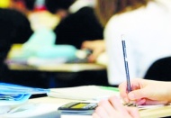 ‘Yeni müfredat taslağı İslamcı bir metin’