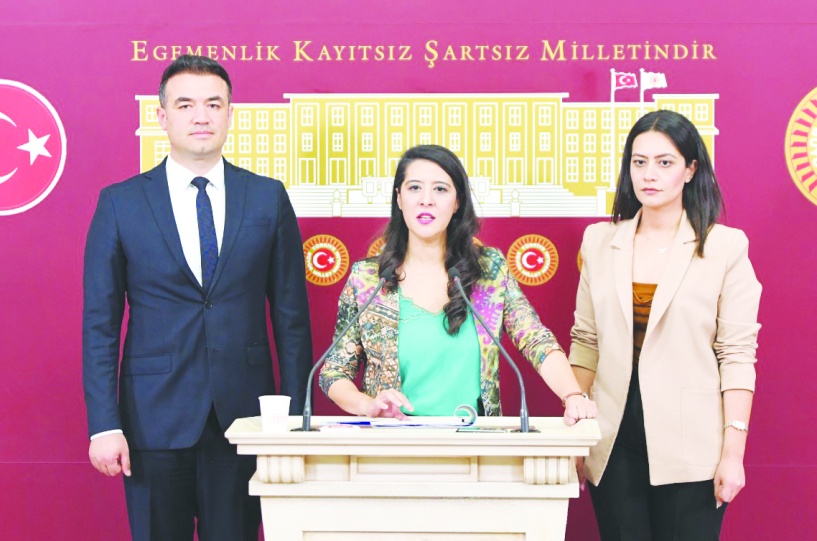 Tilkiler köyü, bir Kürt ve Alevi köyü olduğu için cezalandırılmak isteniyor
