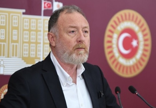 Şimşek'e 'tasarruf' tepkisi: 'Bildiği iktisat aslında tükendi'