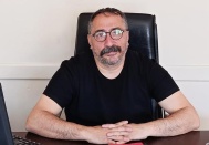 AKP, yarattığı yıkıntının kendisini götürmek üzere olduğunu görme telaşında