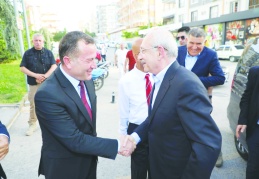 Kılıçdaroğlu, Nizip Belediye Başkanı Ali Doğan’ı ziyaret etti