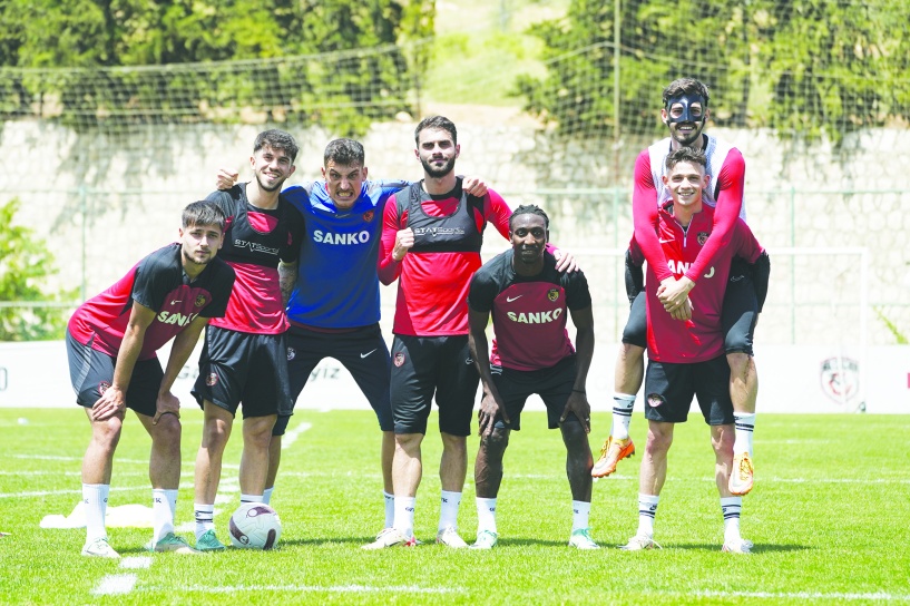 Gaziantep FK, paçayı kurtardı, küme düşen takım Fatih Karagümrük oldu 3-1