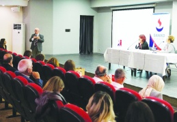 Deprem sonrası, halk sağlığını etkileyen sorunlar tartışıldı