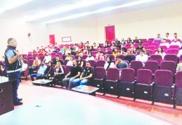Gençlere madde bağımlılığından korunmanın önemi anlatıldı