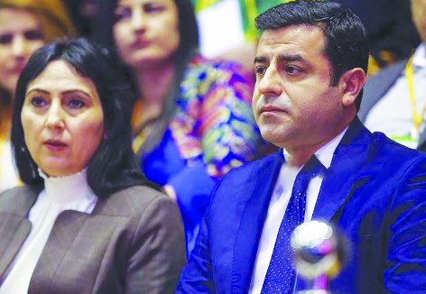 CHP'den hapis cezası verilen Selahattin Demirtaş'a cezaevinde ziyaret