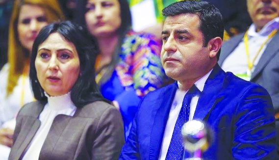 CHP'den hapis cezası verilen Selahattin Demirtaş'a cezaevinde ziyaret
