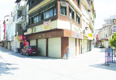 İlk dört ay da 290 esnaf sicil ve 143 esnaf ise maliye terki verdi