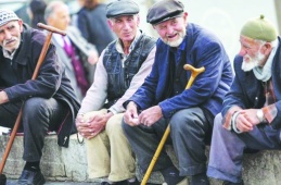 Emeklilere sosyal tesislerde indirim yapılacak