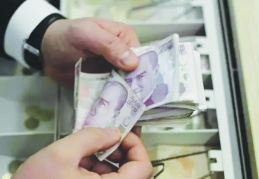 Emekli maaşı haziranda bayram ikramiyesiyle birlikte erken ödenecek