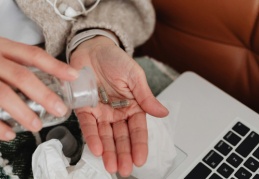 Dost, arkadaş tavsiyesi ile antidepresan kullanımı arttı