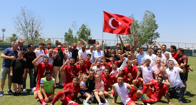 İşitme Engelliler Erkek Futbol Millî Takımı Avrupa üçüncüsü