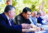 “Bizim mahallenin çocukları, bir şeylere kolay ulaşırken, sizin çocuklarınızın da kolay ulaşmasını istiyoruz”