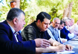 “Bizim mahallenin çocukları, bir şeylere kolay ulaşırken, sizin çocuklarınızın da kolay ulaşmasını istiyoruz”
