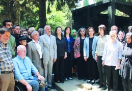 Buldan, Karay ve Yıldırım anıldı... Tülay Hatimoğulları: Beyaz Torosların yerini kayyım rejimi aldı
