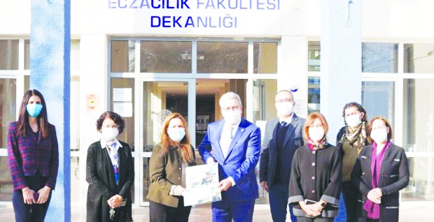 62 Eczacılık fakültesinden sadece 20’si “akredite eczacılık eğitimi” verebilecek kapasitede