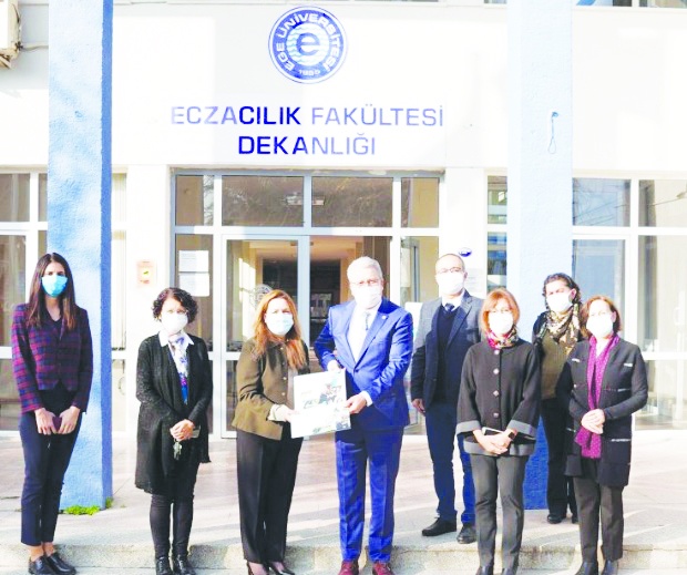 62 Eczacılık fakültesinden sadece 20’si “akredite eczacılık eğitimi” verebilecek kapasitede