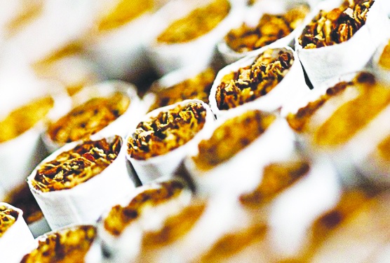 Sigaraya temmuzda 10 lira vergi zammı geliyor