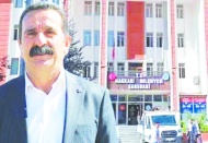 Hakkari’de avukatlar, tepkiler üzerine salona alındı