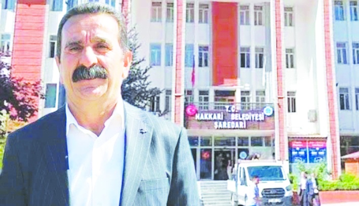 Hakkari’de avukatlar, tepkiler üzerine salona alındı